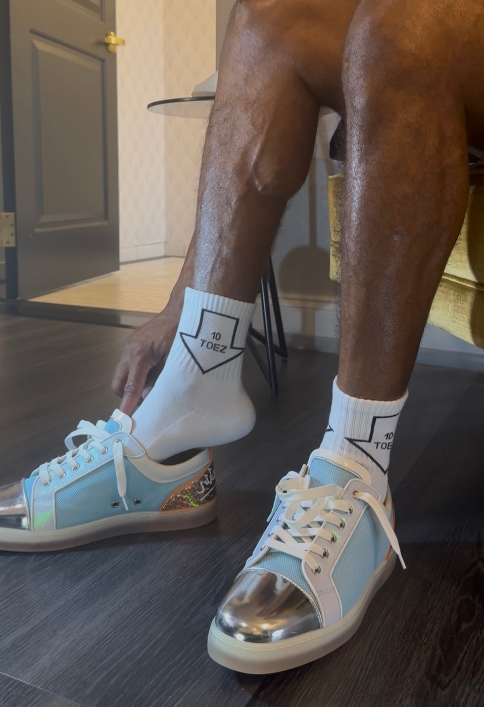 10 Toez Sox