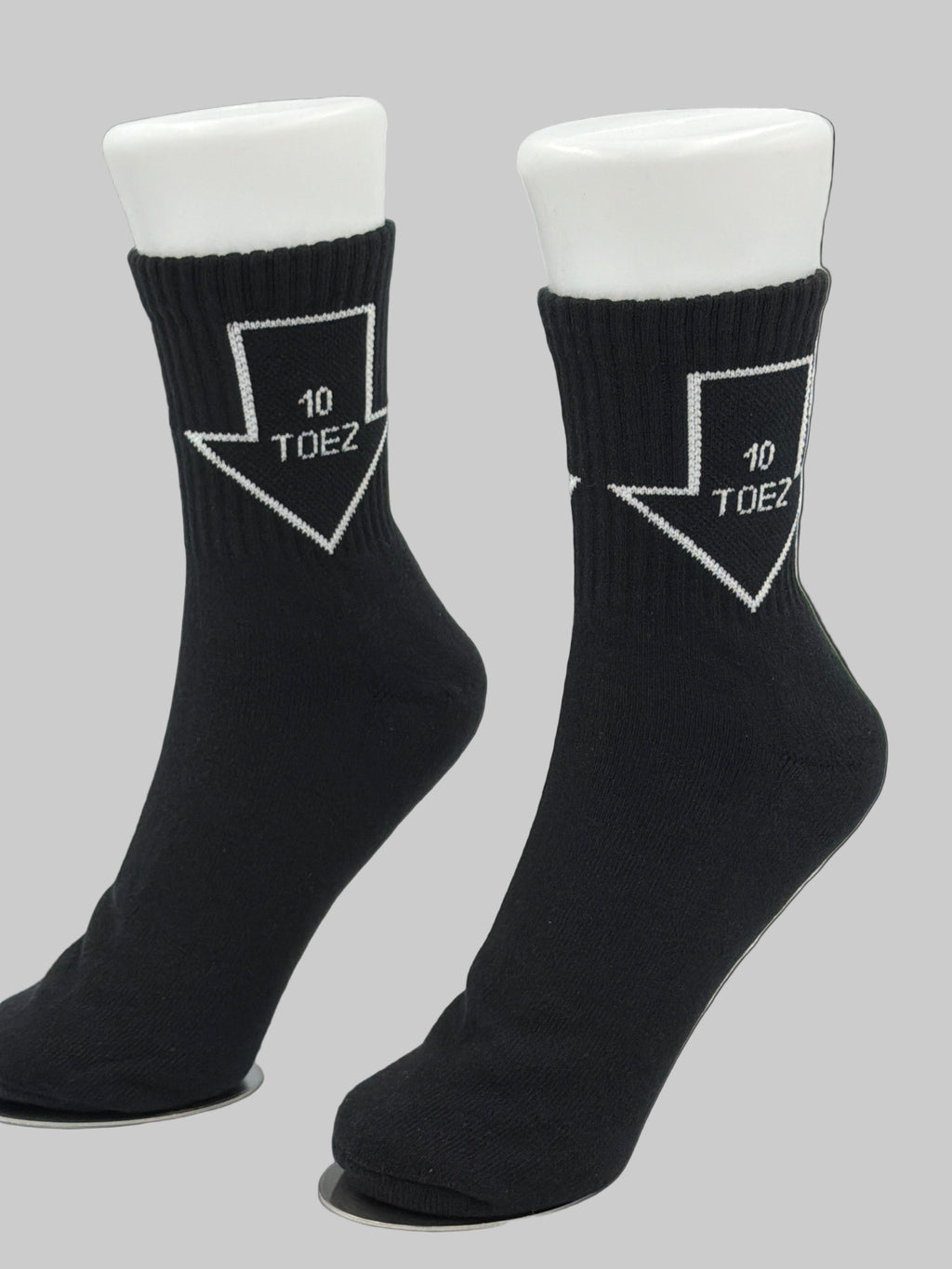 10 Toez Sox