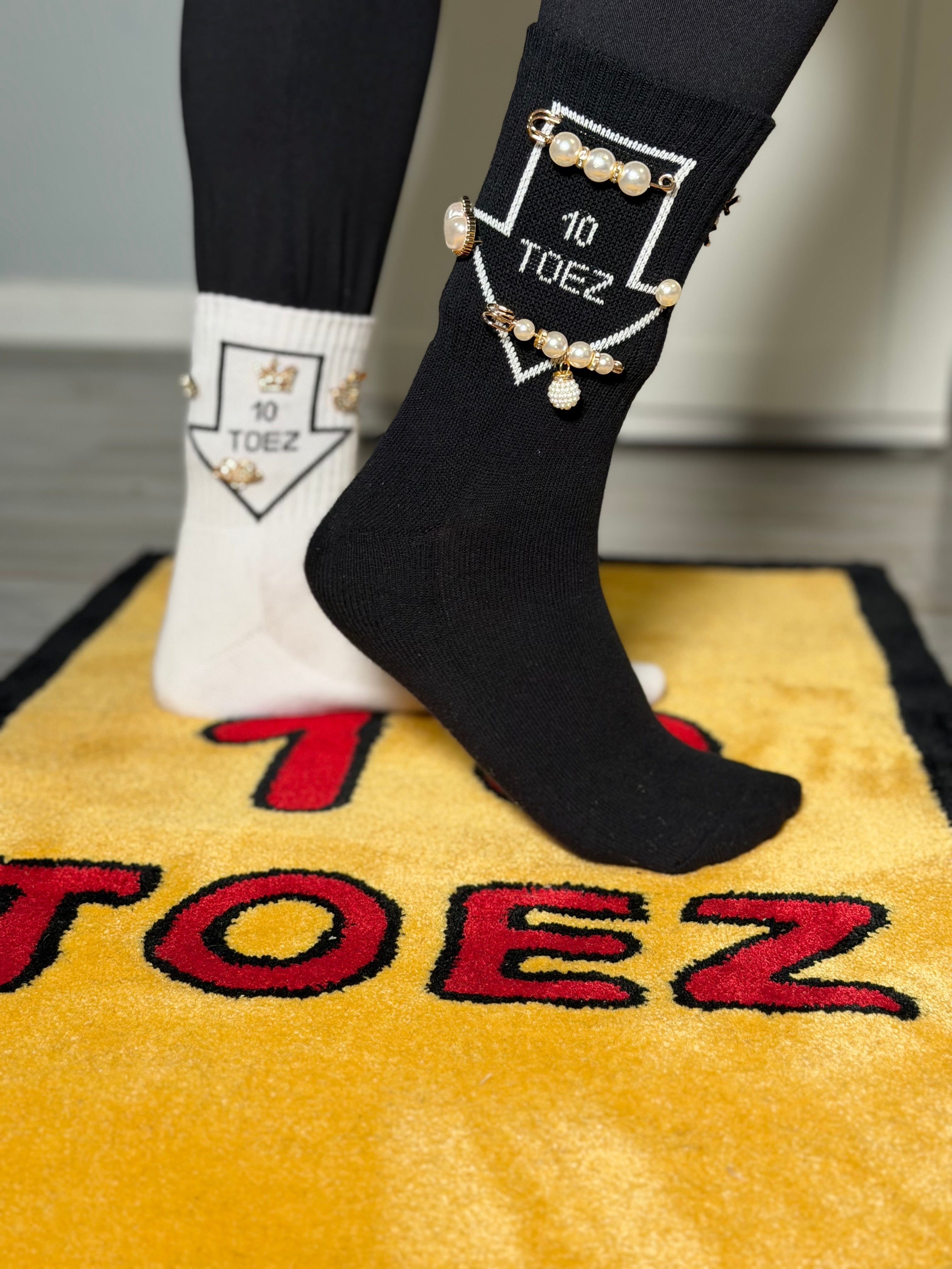 Pearl & Gold Sneaker Jewels